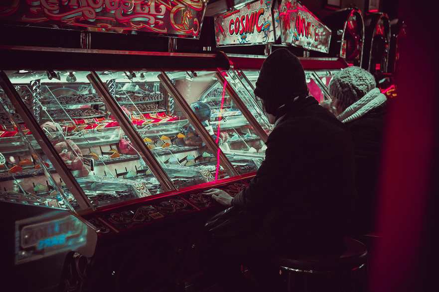 The Evolution of Casino Games: From Brick-and-Mortar to Digital Platforms The Evolution of Casino Games: From Brick-and-Mortar to Digital Platforms